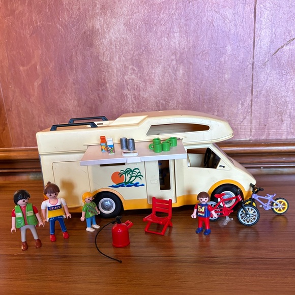 Playmobil 3647 Family Camper Set RV Motor Home Vintage 1997 2005 Incomplete - Picture 1 of 12